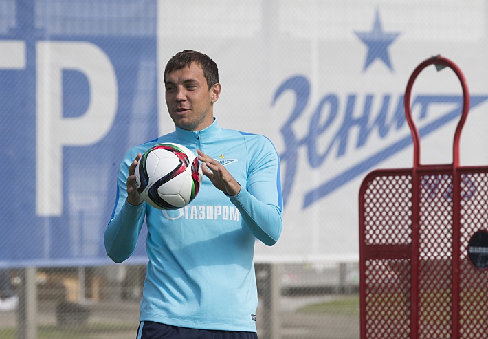 Артем ДЗЮБА. Фото Вячеслав ЕВДОКИМОВ/ФК